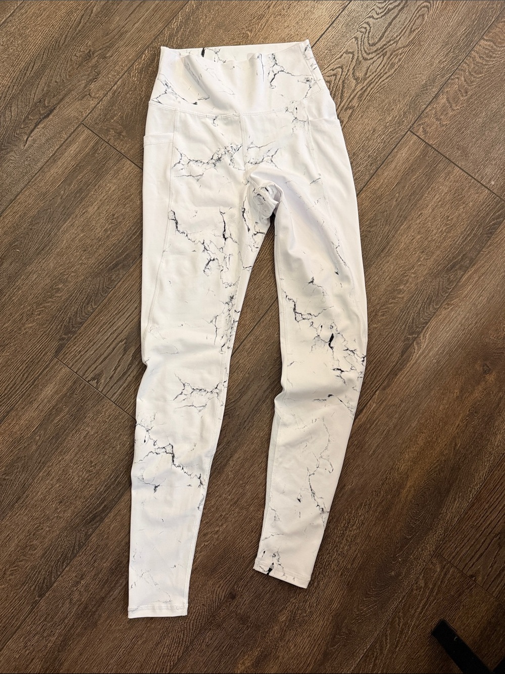 BuffBunny White and Black Marble Leggings
